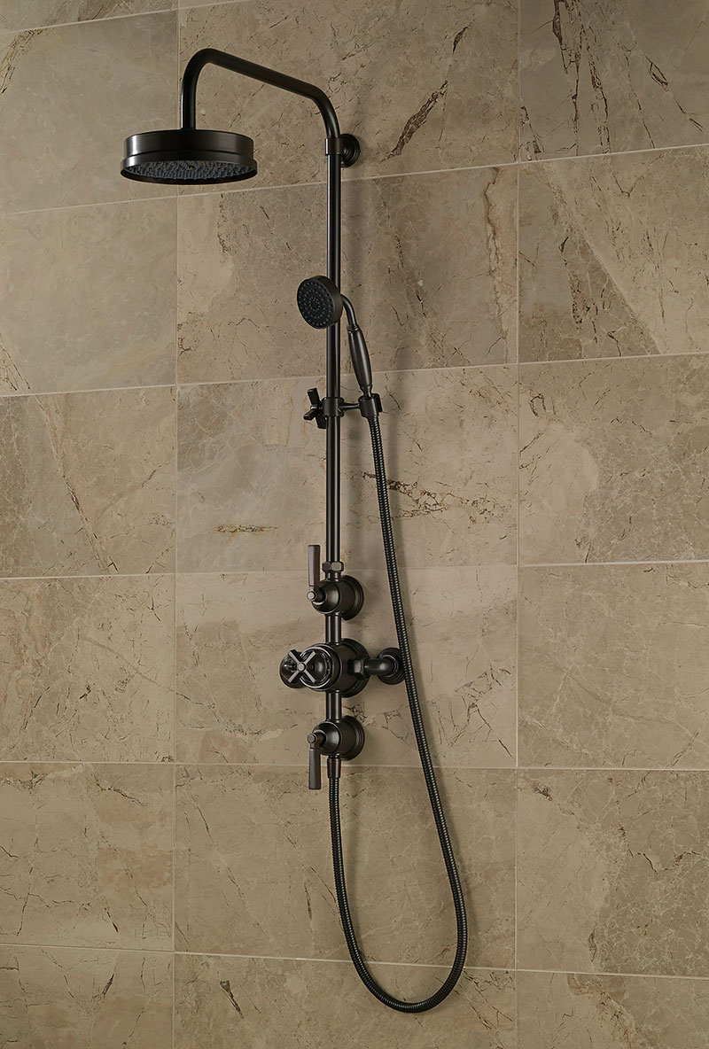 ברז מקלחת שחור 